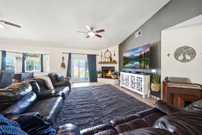 30510 Phillip Rd, Nuevo, CA 92567 - Photo 24
