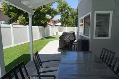 10406 Sandstone Court, Mentone, CA 92359 - Photo 26
