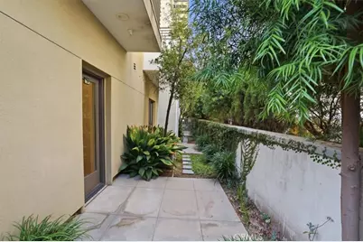 239 S Marengo Avenue #106, Pasadena, CA 91101 - Photo 30