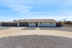 15431 Condor, Victorville, CA 92394 - Photo 2