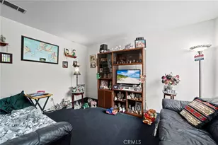 5220 Hanover Way, Montclair, CA 91763 - Photo 8