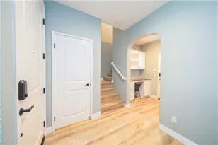557 S Kroeger, Anaheim, CA 92805 - Photo 24