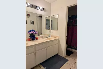 15144 Macadamia Court, Fontana, CA 92335 - Photo 16