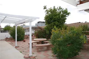 15144 Macadamia Ct, Fontana, CA 92335 - Photo 24