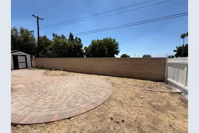 7276 Catalpa Avenue, Highland, CA 92346 - Photo 36
