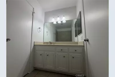 23767 Via Helina, Valencia, CA 91355 - Photo 18
