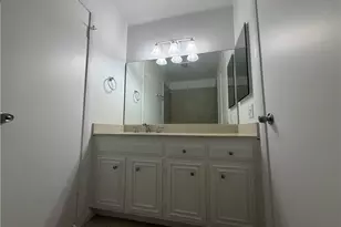 23767 Via Helina, Valencia, CA 91355 - Photo 18