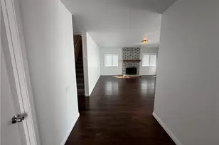 23767 Via Helina, Valencia, CA 91355 - Photo 4