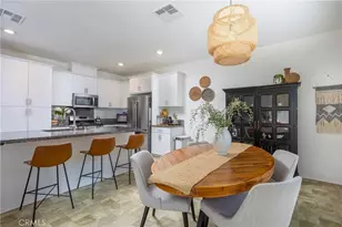2467 Gunner Ridge Way, Rialto, CA 92377 - Photo 2