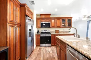 2972 Westchester Dr, Riverside, CA 92503 - Photo 4