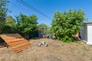 1574 W 20th St, San Bernardino, CA 92411 - Photo 20