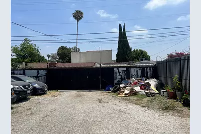 8920 S Western, Los Angeles, CA 90047 - Photo 18