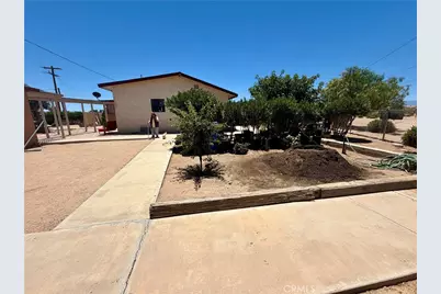 12583 Sierra, Victorville, CA 92392 - Photo 4
