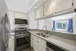 324 E Plymouth St, Inglewood, CA 90302 - Photo 12