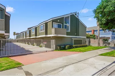 324 E Plymouth Street #21, Inglewood, CA 90302 - Photo 2