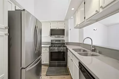 324 E Plymouth Street #21, Inglewood, CA 90302 - Photo 10