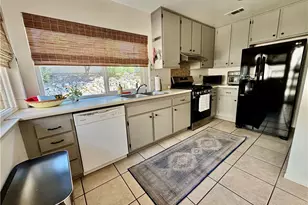 1630 Carmel Circle, Upland, CA 91784 - Photo 8