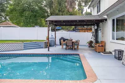 2021 Sheffield, La Habra, CA 90631 - Photo 46
