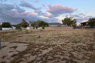 19345 Oneida Rd, Apple Valley, CA 92307 - Photo 10