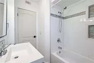 3610 Kalsman Dr, Los Angeles, CA 90016 - Photo 20