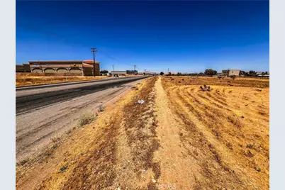 11125 Hesperia Road, Hesperia, CA 92345 - Photo 4