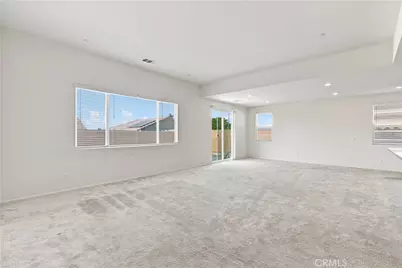 11852 Bobcat Hills Lane, Victorville, CA 92392 - Photo 6