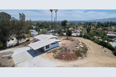 4262 Harrison Street, Riverside, CA 92503 - Photo 32