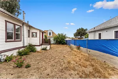 594 E 9th, Upland, CA 91786 - Photo 22