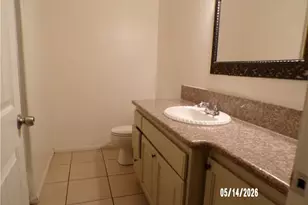 15855 Village Dr, Victorville, CA 92394 - Photo 10