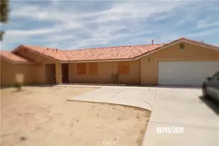 15855 Village Dr, Victorville, CA 92394 - Photo 2