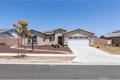 570 Farmstead, Hemet, CA 92543 - Photo 1