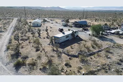 7535 Camp Rock Road, Lucerne Valley, CA 92356 - Photo 10