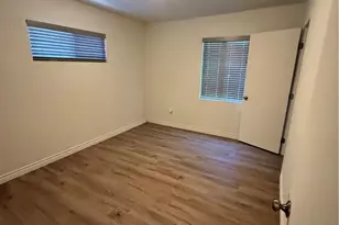 455 E Wilson St, Rialto, CA 92376 - Photo 6