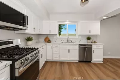 731 E 40th Street, San Bernardino, CA 92404 - Photo 18