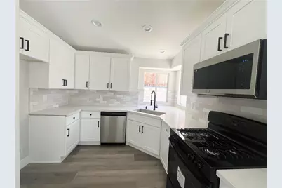 10646 Sunset, Desert Hot Springs, CA 92240 - Photo 8