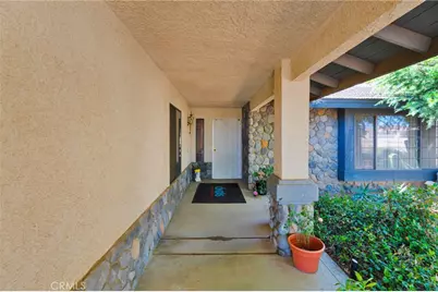13423 Palm, Hesperia, CA 92344 - Photo 6