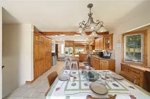 26210 Circle Dr, Lake Arrowhead, CA 92352 - Photo 16