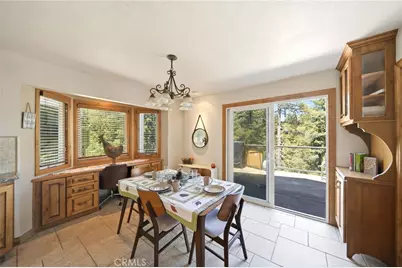 26210 Circle Drive, Lake Arrowhead, CA 92352 - Photo 20