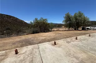41251 Rope Rd, Hemet, CA 92544 - Photo 32