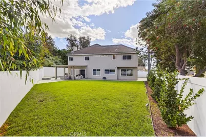 1070 S Road Runner, Anaheim, CA 92807 - Photo 4
