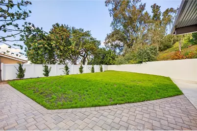 1070 S Road Runner, Anaheim, CA 92807 - Photo 54