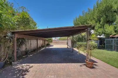 563 Claremont, Pomona, CA 91767 - Photo 46