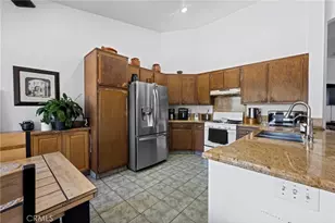 11928 Caballero, Fontana, CA 92337 - Photo 10