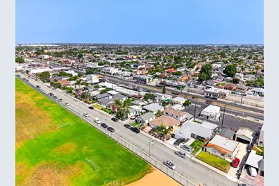621 W Spruce, Compton, CA 90220 - Photo 20