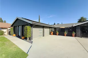 5602 Sycamore, Rialto, CA 92377 - Photo 4