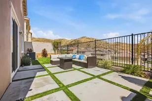11767 Trailwood Ct, Corona, CA 92883 - Photo 46
