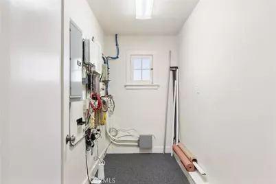 101 W Bennett Avenue, Glendora, CA 91741 - Photo 36