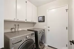 2056 N Coolcrest Ave, Upland, CA 91784 - Photo 32
