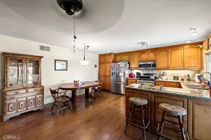 1057 Saint James Ct, San Dimas, CA 91773 - Photo 6