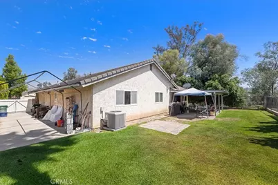 1057 Saint James Court, San Dimas, CA 91773 - Photo 20